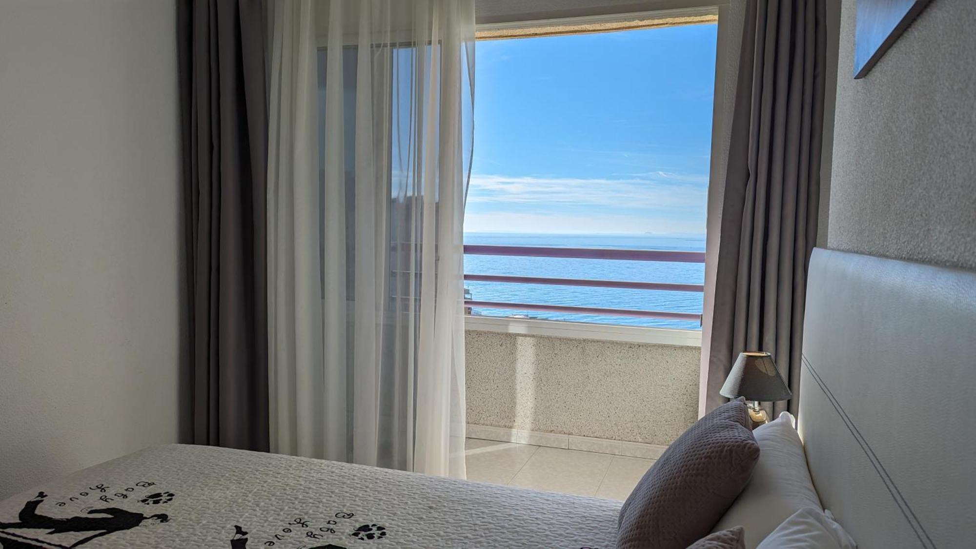 Tropic Mar Sea View Apartments Benidorm Ngoại thất bức ảnh
