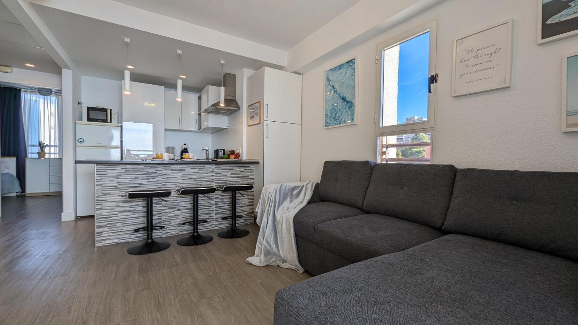 Tropic Mar Sea View Apartments Benidorm Ngoại thất bức ảnh